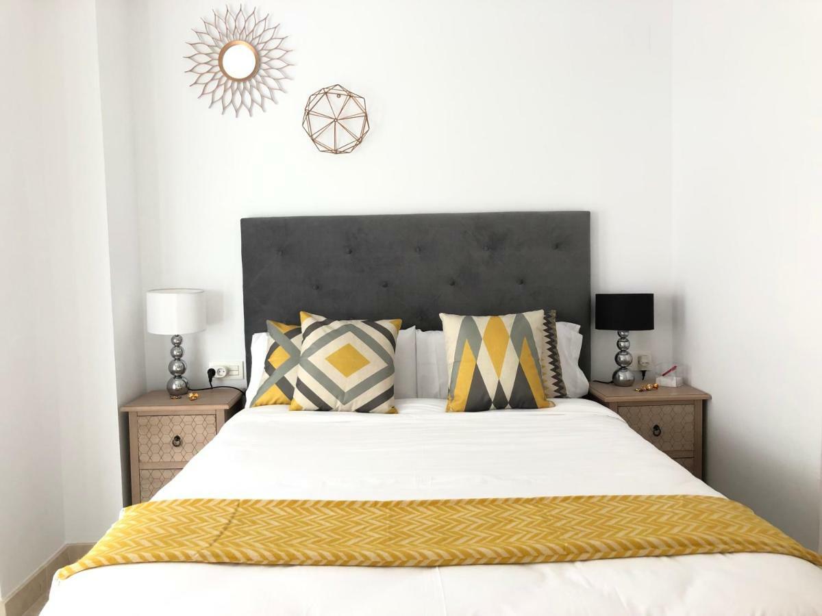 Ferienwohnung Ancha Del Carmen Ave Centro Malaga Madmar Lujo New Zambrano Exterior foto