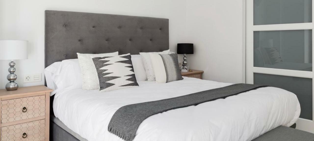 Ferienwohnung Ancha Del Carmen Ave Centro Malaga Madmar Lujo New Zambrano Exterior foto
